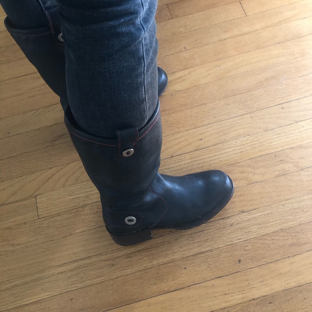Like new Cole Haan leather lug sole riding boots size 7 - Picture 10 of 10